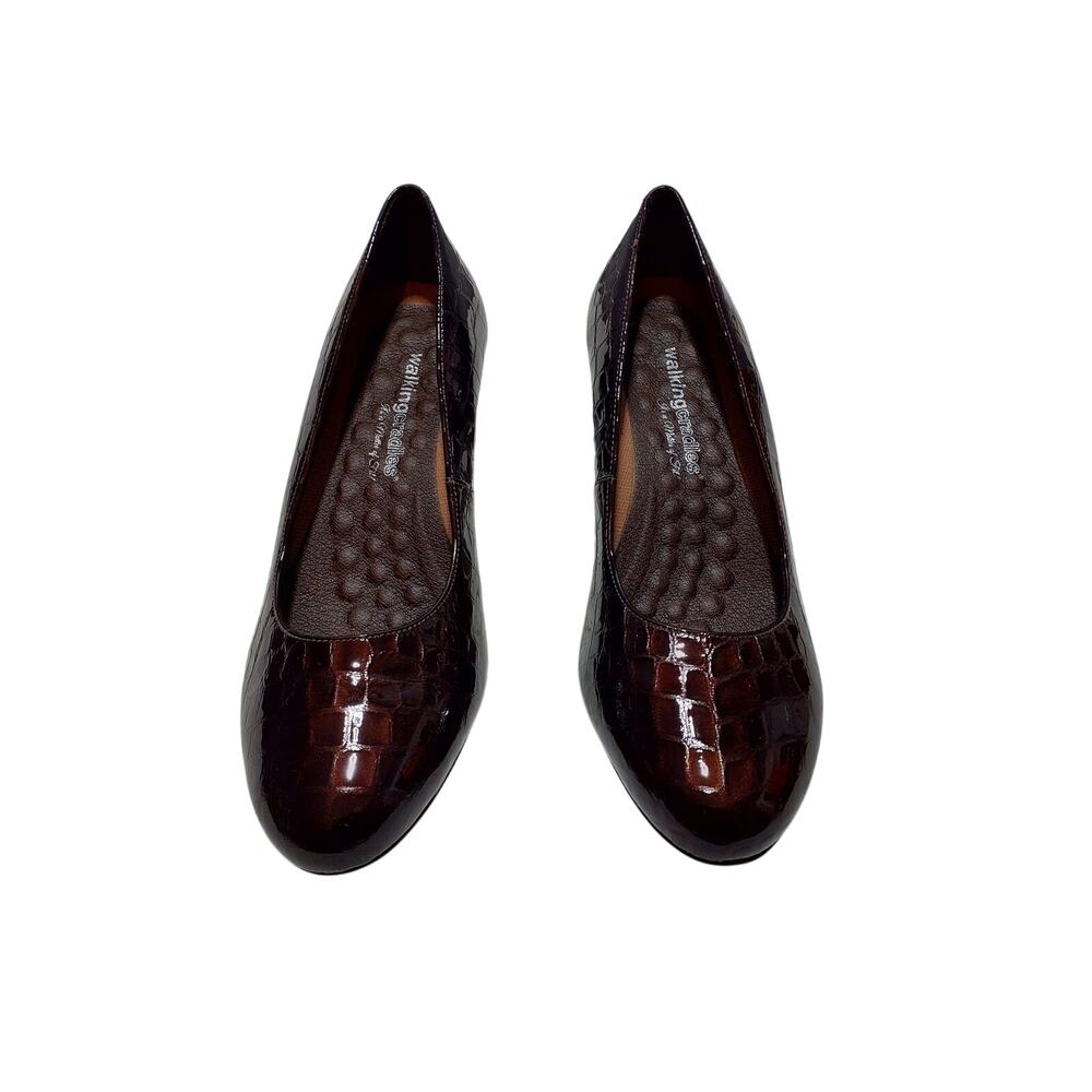 womens walking cradles crocodile patent leather,kitten heel.